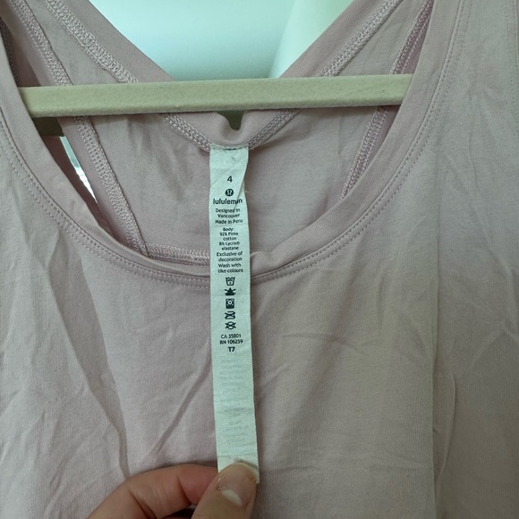 Lululemon tank top - Picture 2 of 5